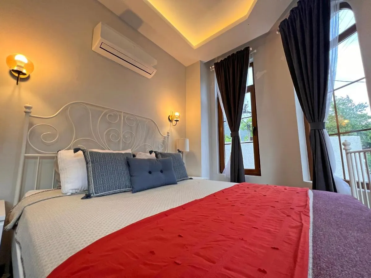 La Boutique Vera Fethiye 0*,